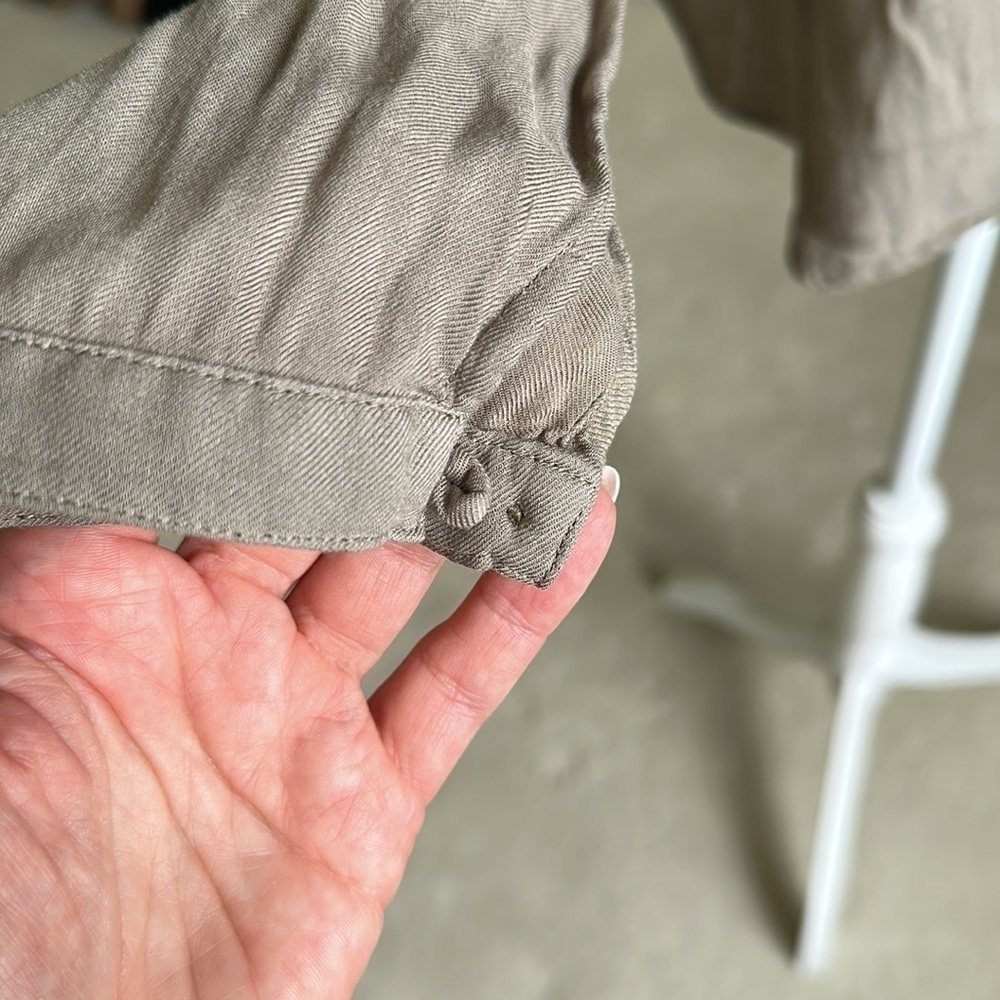 Cloth & Stone Button Down Shirt Tan Size Small - Picture 3 of 8